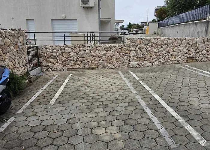 With Parking Space Njivice, Krk - 23573