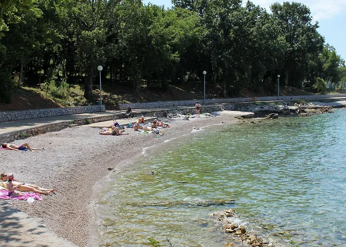Daire With Parking Space Njivice, Krk - 23573